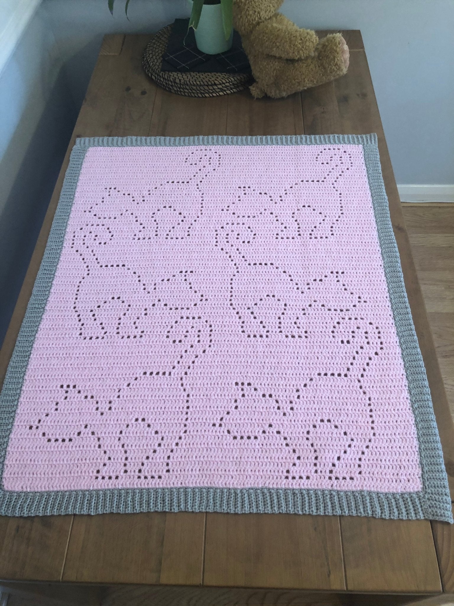 Cat Blanket Crochet Pattern - Time to Love Crochet
